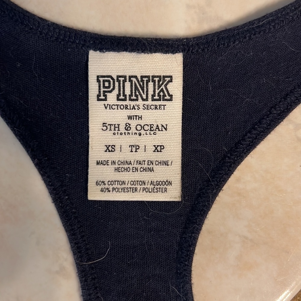 PINK - Picture 2 of 6
